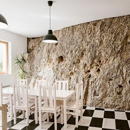 Aparthotel Sziklavendeghaz Veszprém Zewnętrze zdjęcie