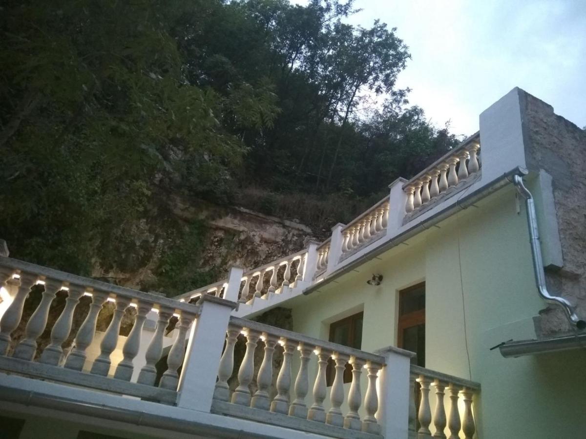 Aparthotel Sziklavendeghaz Veszprém Zewnętrze zdjęcie