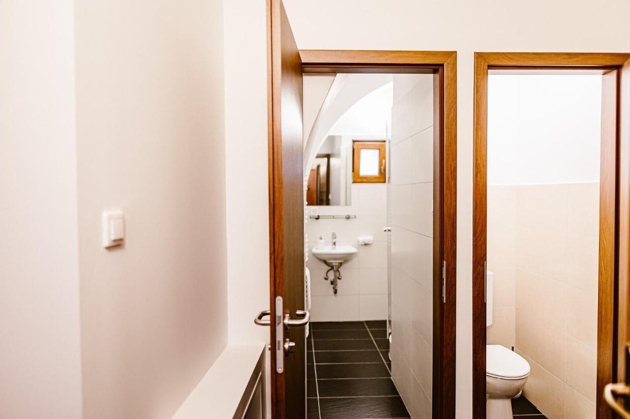 Aparthotel Sziklavendeghaz Veszprém Zewnętrze zdjęcie